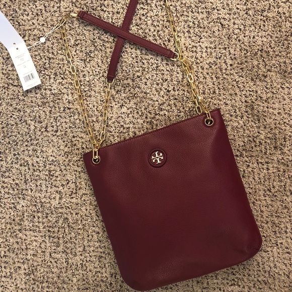 Tory Burch Handbags - NWT Spacious! $425 TORY BURCH Whipstitch Swingpack